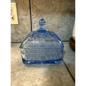 Vintage Tiara Indiana Glass Beehive Honey Pot Ice Blue Glass Candy Dish